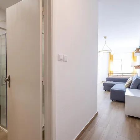 Estudio - Sol De Sao Martinho - By Smarthomes ساو مارتينهو دو بورتو